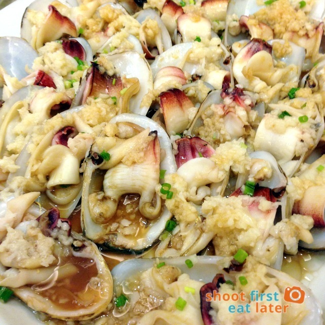 steamed elephant shells with garlic