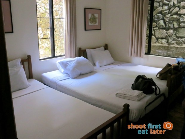 Baguio Country Club 3 Bedroom Cottage-010