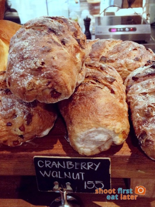 Wildflour Cafe Podium - 02 cranberry walnut bread P155