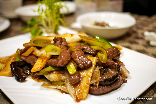 Sauteed Angus Beef Fillet w/ Scallion