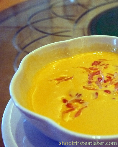 chilled mango cream w/ pomelo