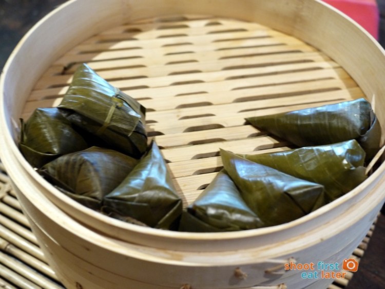 Bale Dutung- steamed rice in banana leaf