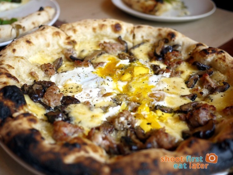 Gino's Brick Oven Pizza (Salcedo branch)- SMEGG pizza P370