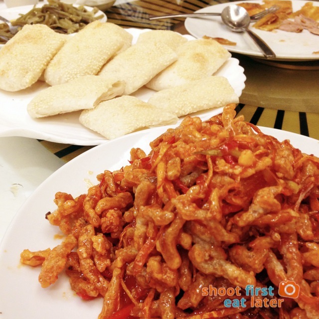 crispy pork in sesame pocket