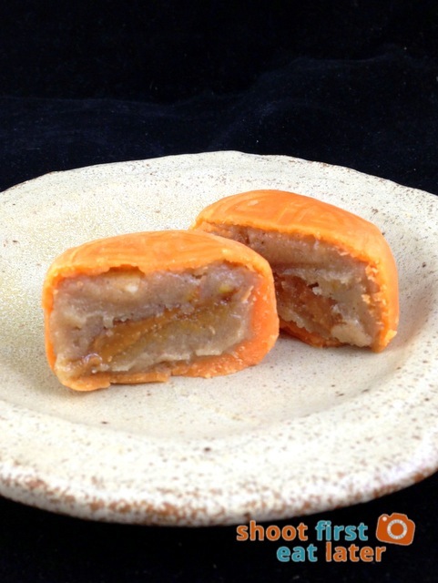 Spring by Ha Yuan mooncakes - orange cookie butter mooncake P78