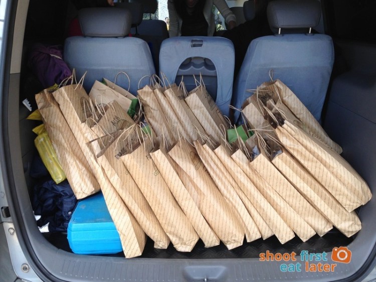 Baguio Country Club raisin bread and banana bread-001