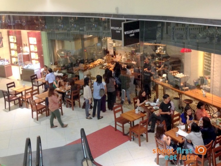 Wildflour Cafe Podium -001