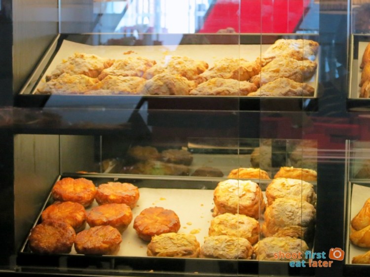 Le Salon de Thé de Joel Robuchon (Elements HK)- Breton cake, almond croissant