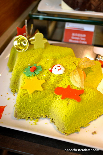 green tea mousse cake