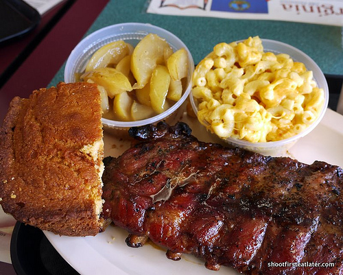 Willie's Smoked Carolina BBQ-12