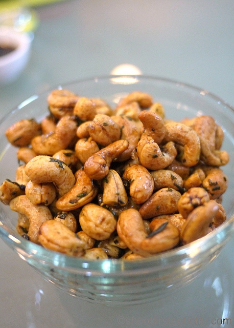 Rosemary Roasted Cashews-7