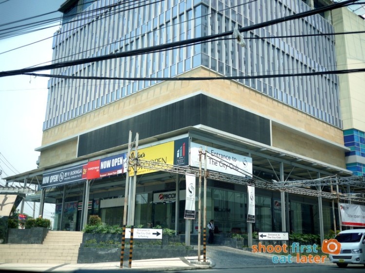 Alphaland's The City Club