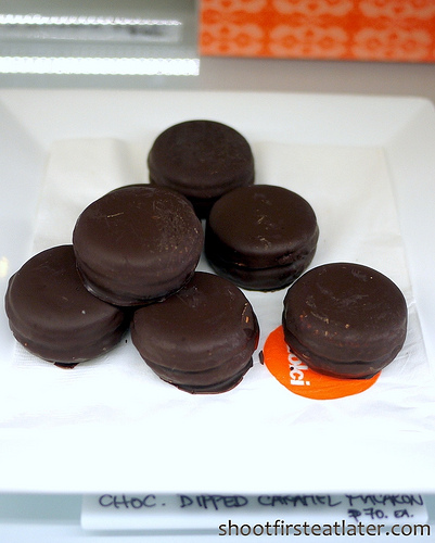 Bar Dolci chocolate dipped caramel polvoron