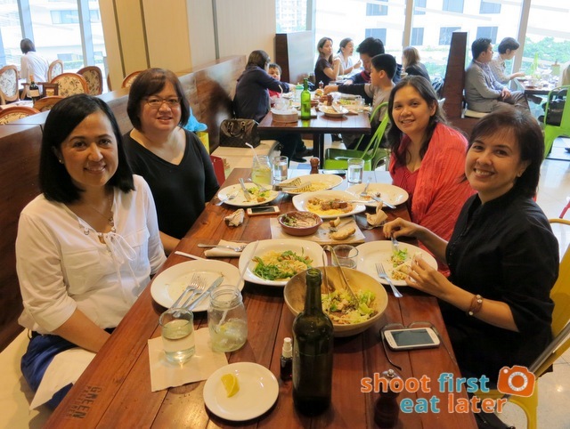 Green Pastures (Shangri-La) -019