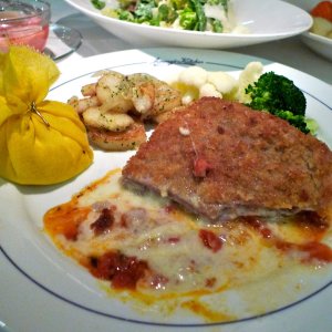 Jimmy's Kitchen veal cordon bleu-1
