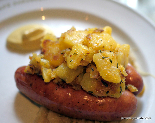 Bratwurst stuffed with Cheddar Cheese