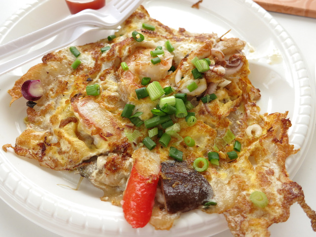 Thailand - Hoy Tord Chao Lay's talay tord