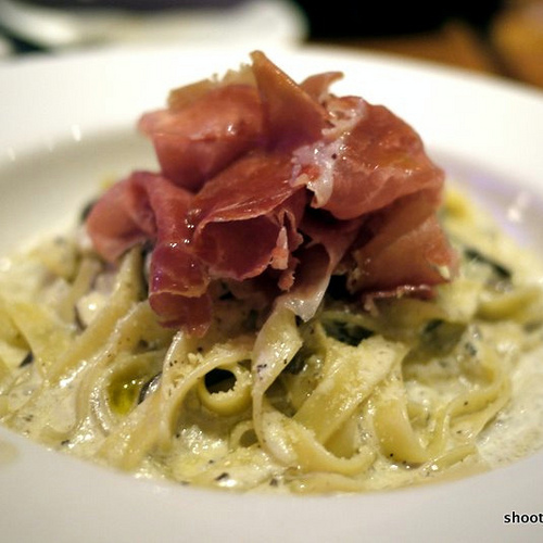 pasta w/ tartufo sauce