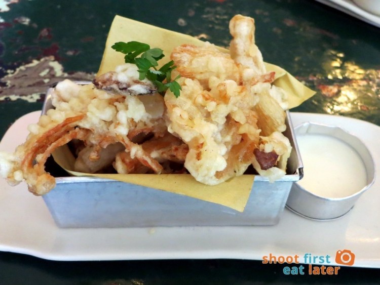 ✔ mushroom field, asiago cream P280