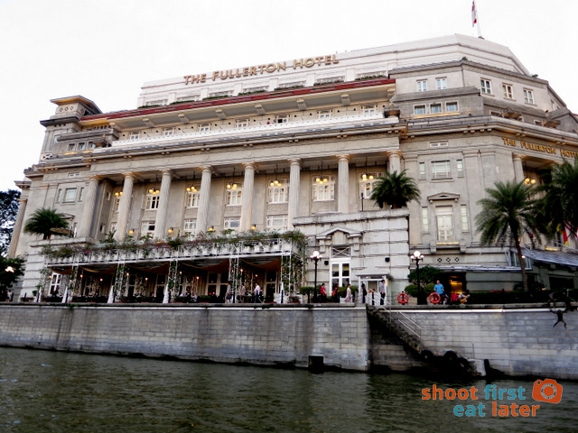 Fullerton Hotel 