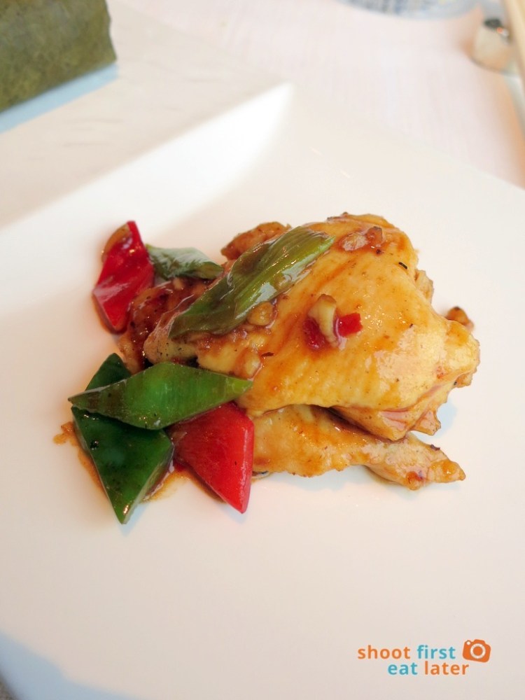 Tin Lung Heen - Fried Chicken with Black Bean Sauce