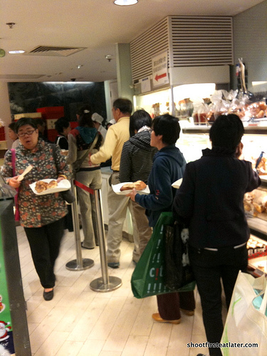 Donq Bakery - Spinach & Cheese Rustique-5