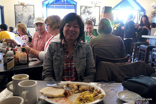 Dottie's True Blue Cafe-13