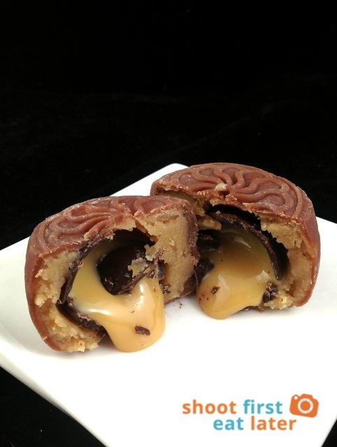 Spring by Ha Yuan mooncakes - dark choco salted caramel truffle mooncake P78