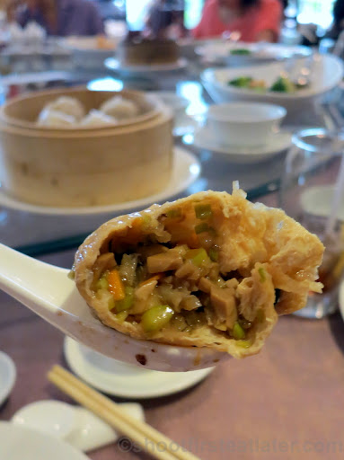 Summer Palace, Edsa Shangri-La- braised lohan vegetables in money bag-001