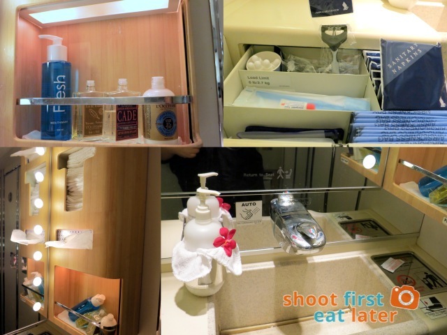 SQ 285 Boeing 777 300ER  business class-010