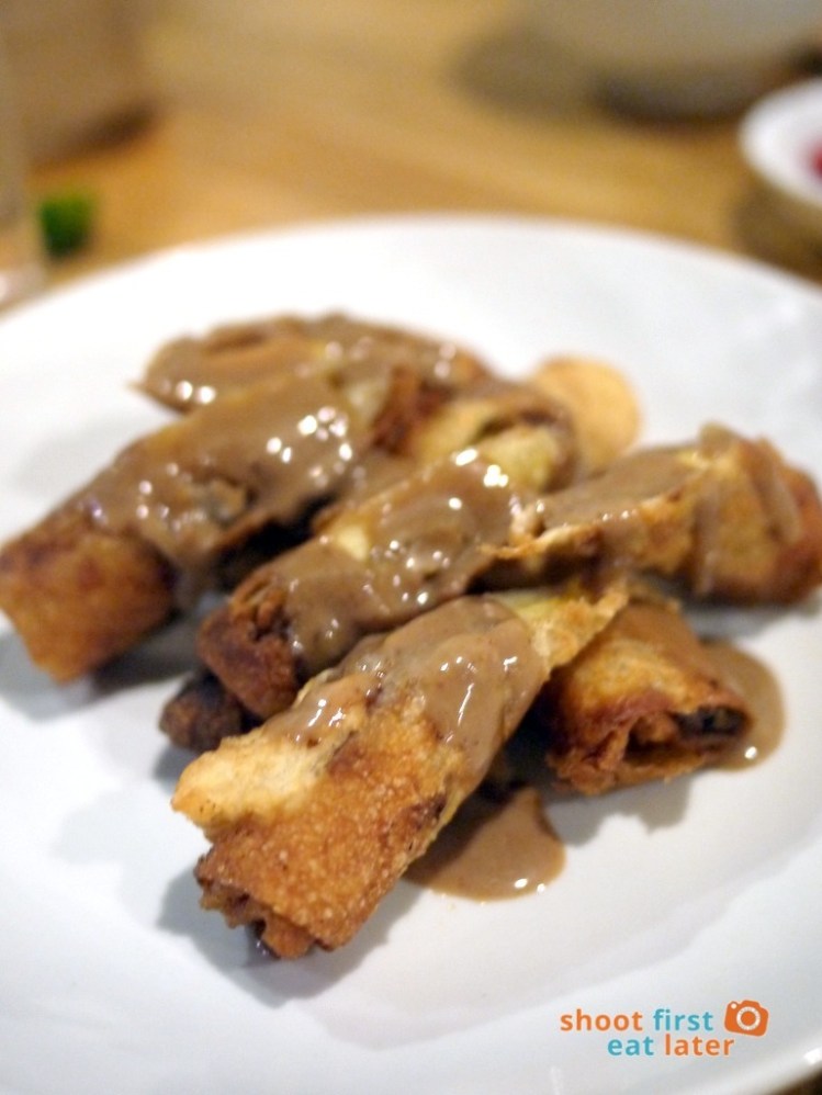 Sarsa Kitchen+Bar- Banana Tsokolate Turon (banana in spring roll wrapper) P80