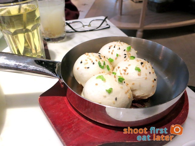 The Dining Room- signature pan-fried crispy soup buns HK$38