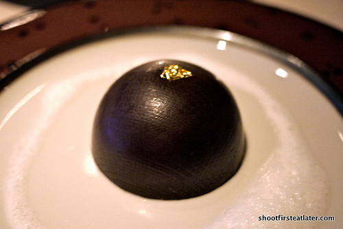praline/nougatine dome