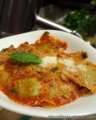 ravioli ricotta e spinaci