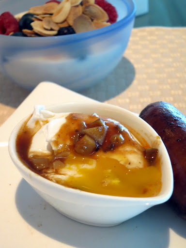 poached egg with mushroom sauce