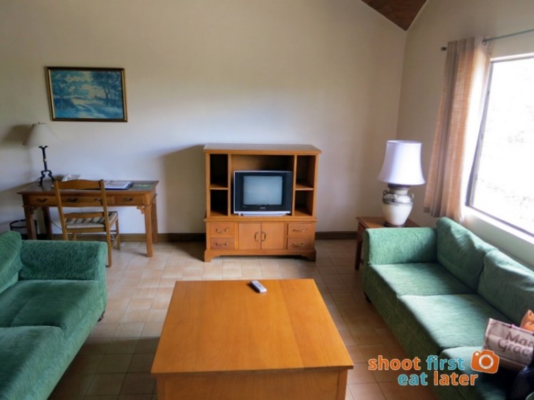 Baguio Country Club 3 Bedroom Cottage-006