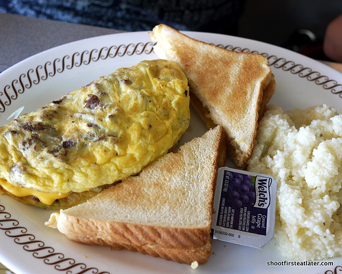 cheesesteak omelet