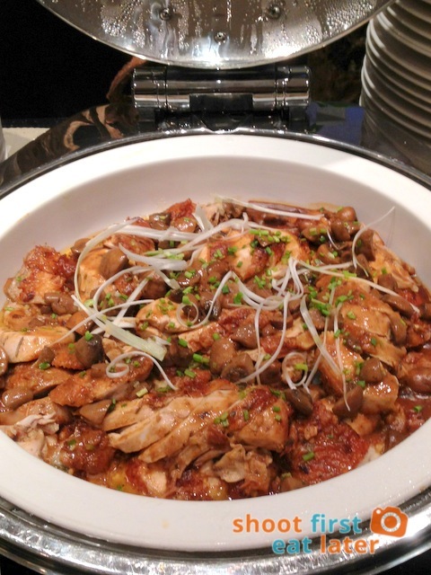 Oakroom Restaurant and Bar- roasted chicken and mushroom sauce