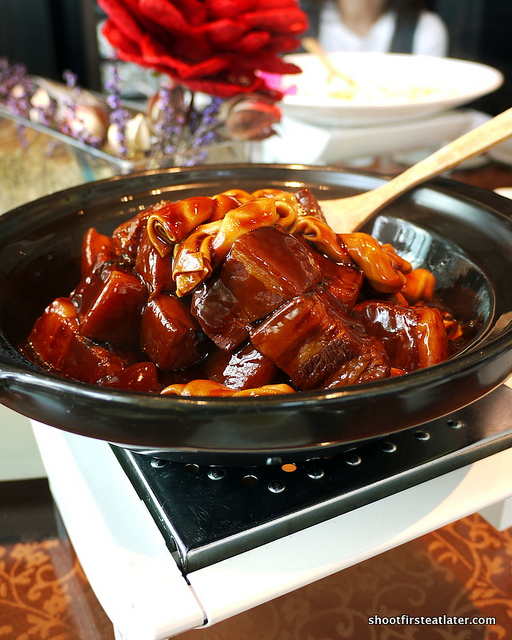 grandma's braised pork belly w/ bean curd sheet