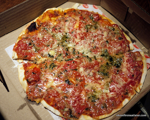 Carlo's Pizza-pesto