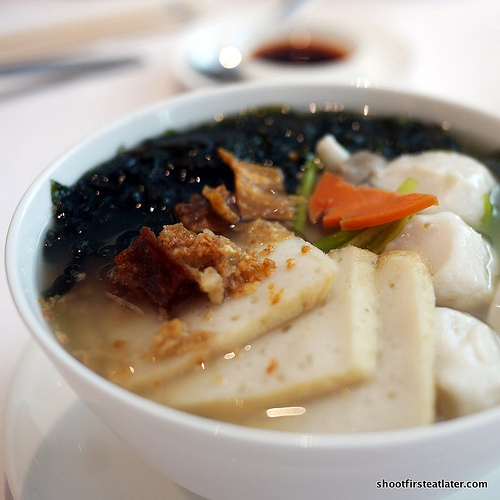 fish balls & sliced fish in soup