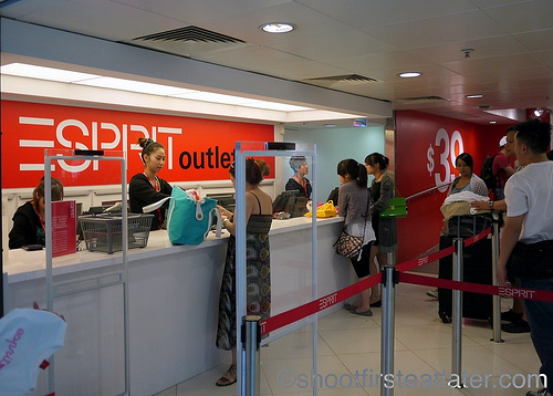 Esprit Outlet, Mong Kok, Hong Kong-1