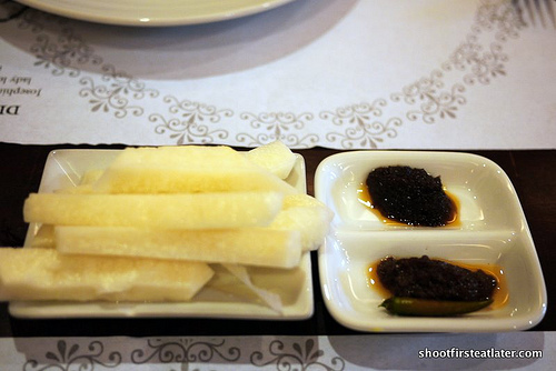 singkamas w/ 2 kinds of bagoong