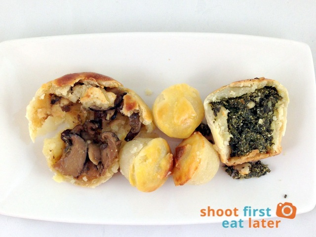 Baked by Anita-Truffled Mushroom and Spinach Goat Cheese Bocaditos