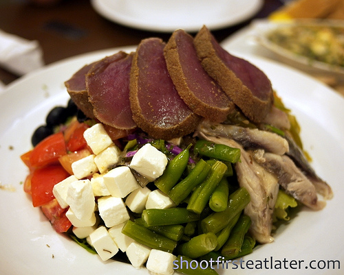 tonnos salata (tuna salad)